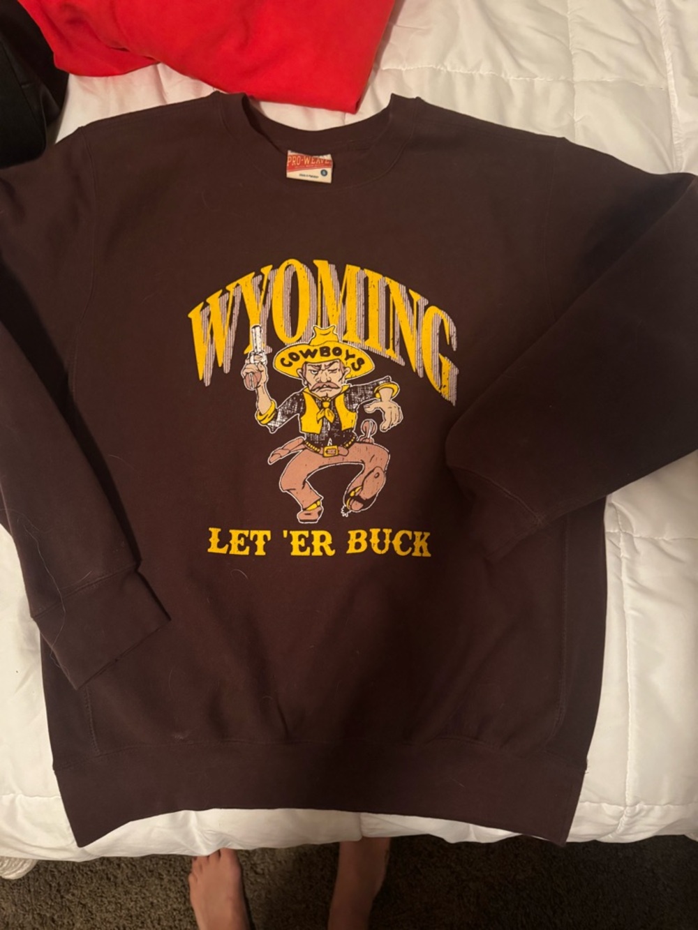 Wyoming Cowboy "Let 'Er Buck" Brown Graphic Sweatshirt